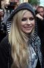 Avril_live_02.jpg
